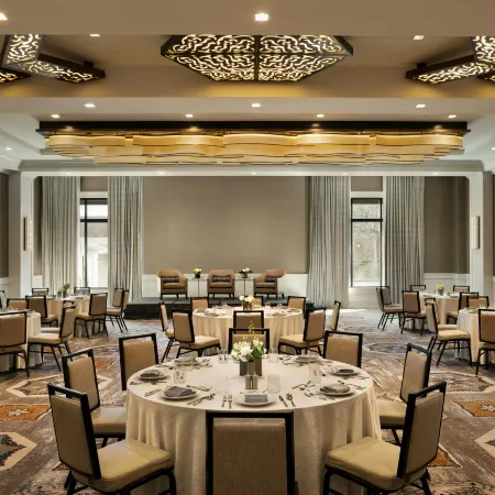 The Harpeth Franklin Downtown, Curio Collection by Hilton