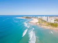 Poolside 2-bed Apartment Near Coolangatta - 3-Star