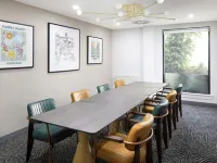 فور بوينتس باي شيراتون إدنبرة Hotels near قاعة الملكة