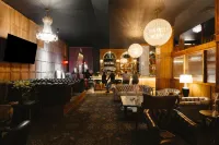 The Delaware Hotel - Bars