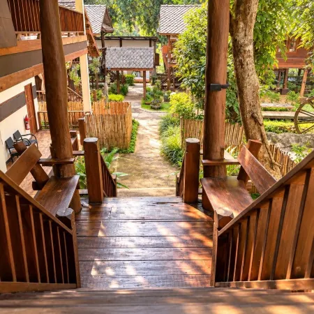 Chaba Varee Resort Doi Saket Chiang Mai