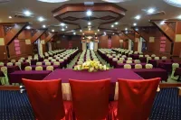 Bukit Keluang Beach Resort - Bãi đậu xe