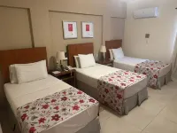 Convair Hotel - piscina