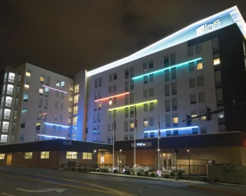 Aloft Newport on the Levee Hotels near Taft Museum
