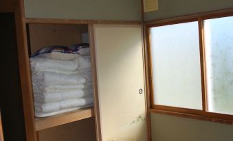 Osamunai House Style - Housity