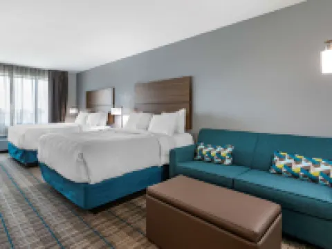 MainStay Suites Waukee-West des Moines Hotels in Waukee