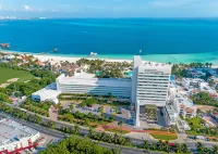 InterContinental Presidente Cancun Resort Hotel dekat Playa Linda