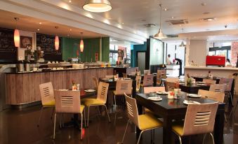 Cape Diamond Boutique Hotel