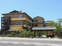 Hamakogetsu Hotels near Nagahama Dome