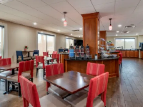 Comfort Suites Niceville Near Eglin Air Force Base Hotels in Niceville