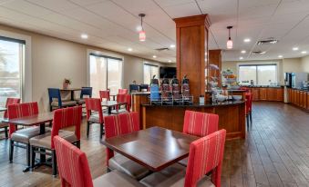 Comfort Suites Niceville Near Eglin Air Force Base
