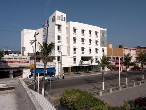 Nu Hotel