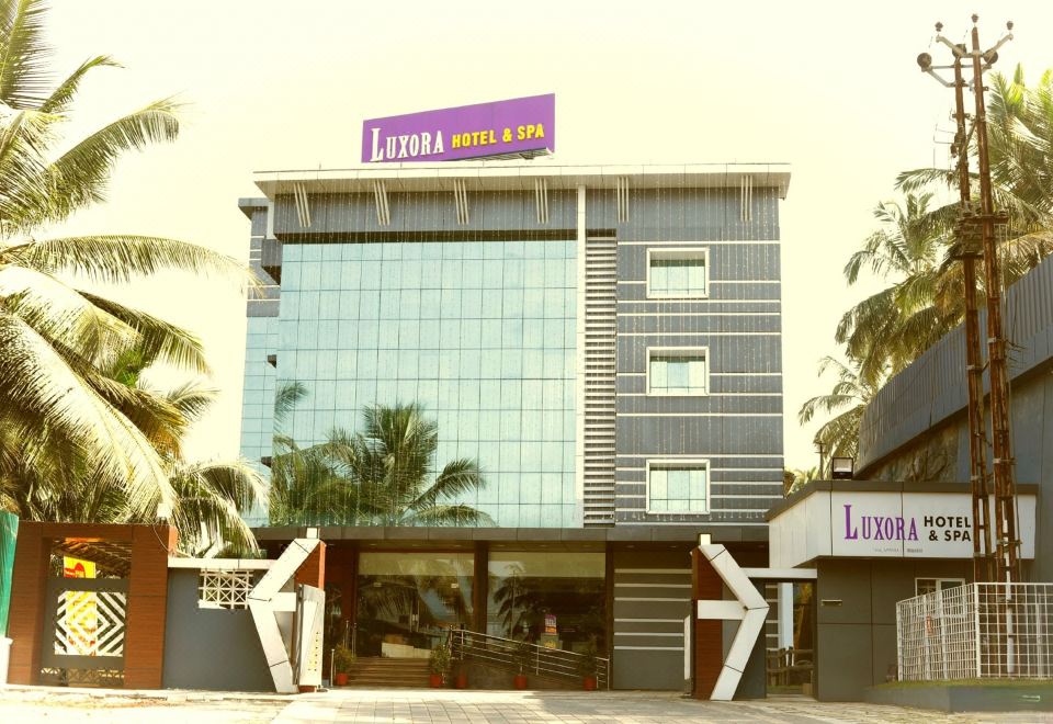 Luxora Hotel and Spa