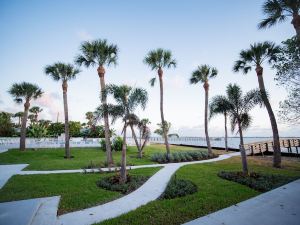 Caribbean Shores Bungalows