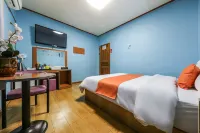 Cheongyang Kkumui Gungjeon Hotels in Cheongyang-gun