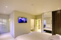Auberge du Vieux Cedre, Enghien-Belgique Hotels in Braine-le-Comte