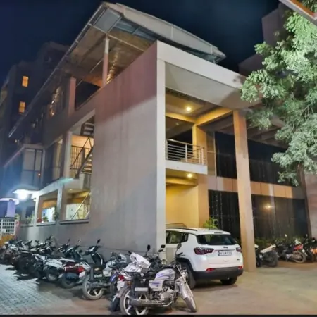 Hotel Bala Regency