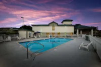 Quality Inn Jacksonville Near Little Rock Air Force Base - Kolam Renang