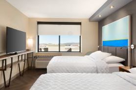 Tru by Hilton Las Vegas Airport