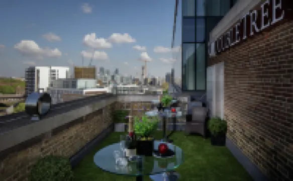 Doubletree by Hilton London - Greenwich Hotels near O2 Arena
