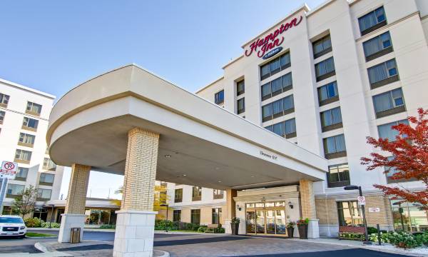 Hampton Inn by Hilton Toronto Airport Corporate Centre