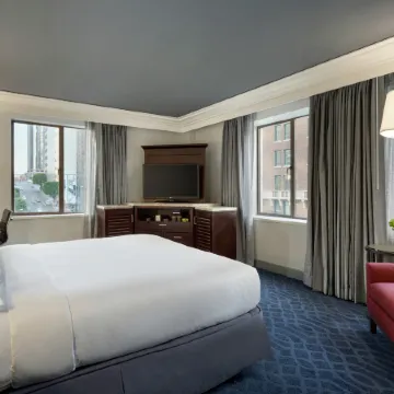 Hilton Checkers Los Angeles Отели рядом с достопримечательностью «Исторический район»