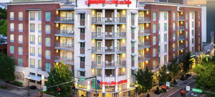 Hampton Inn & Suites Chattanooga/Downtown Hotels in Chattanooga
