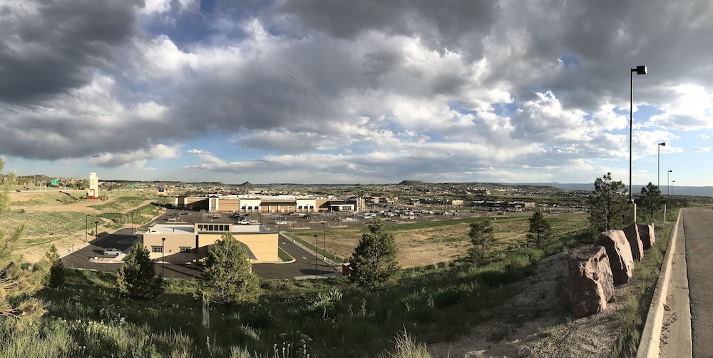 Holiday Inn Express & Suites Denver South - Castle Rock, an Ihg Hotel