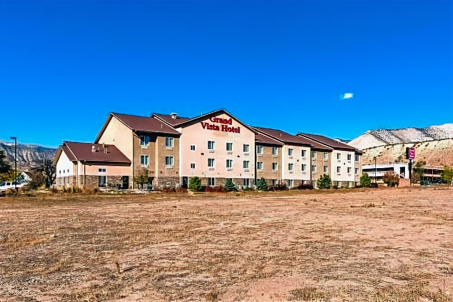 Grand Vista Hotel Parachute