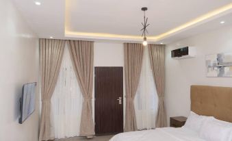 Luxury 4-Bed House in Abuja