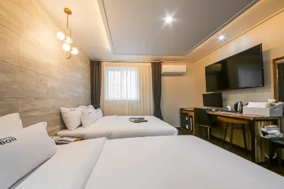 Born hotel Hotels near Bonghwa Mountain