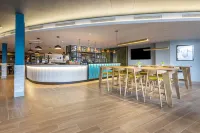 Holiday Inn OXFORD by IHG - bar