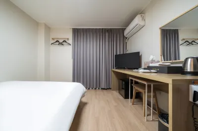 Yangpyeong Blue Hill Motel Dumulmeori Branch Hotels in 