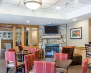 Comfort Inn & Suites Sturbridge-Brimfield Hotels in Sturbridge