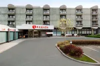 Ramada by Wyndham Nuernberg Parkhotel Hotels near Woolworth