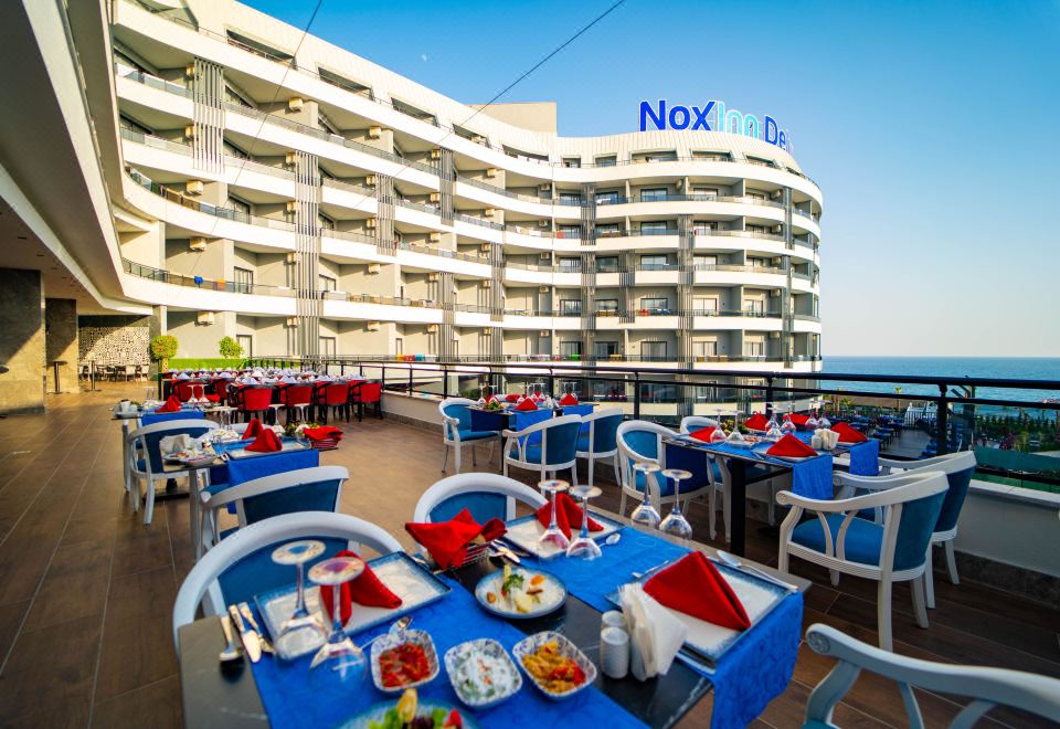 1. Noxinn D..