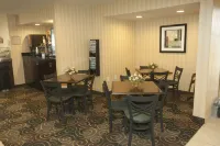 鵝卵石套房酒店 - 蘭格登 - 小旅館