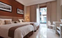 MENARA LAUT HOTEL