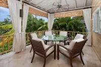 Little Good Harbour Hotels in Douglas