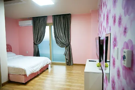 Buan Lavender Pension