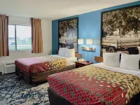 Rodeway Inn Near I-35 Lamoni