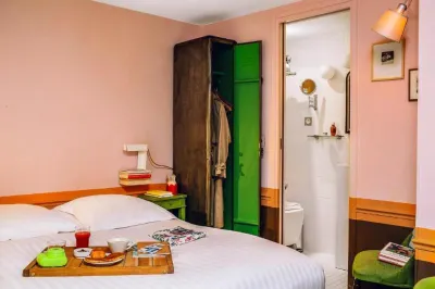 Hôtel Crayon Hotels in 1st arrondissement-Louvre