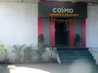 Hotel Cosmo Lodging Hotel in zona Umbarde Talav ( Sunset Point )