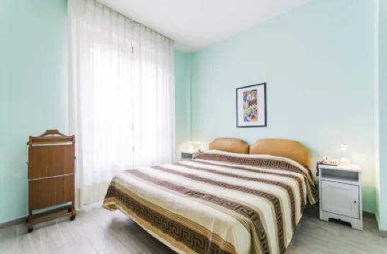 Hotel Molise 2 Отели рядом со станцией Milano Rogoredo
