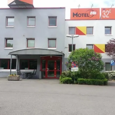 Two7 Hotel