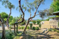 Vilajoun Hotels in Gordes