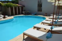 Sunrise Hotel - Pools
