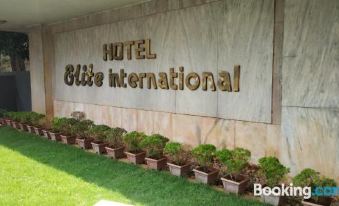 Hotel Elite International