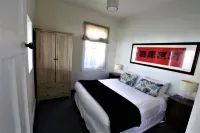 Mangonui Waterfront Apartments Hotel a Coopers Beach