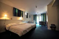 Hostel Herberg de Esborg Scheemda Hotel di 